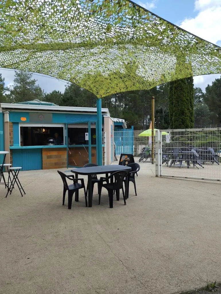 La Roulotte Sucrée restaurant in Montendre