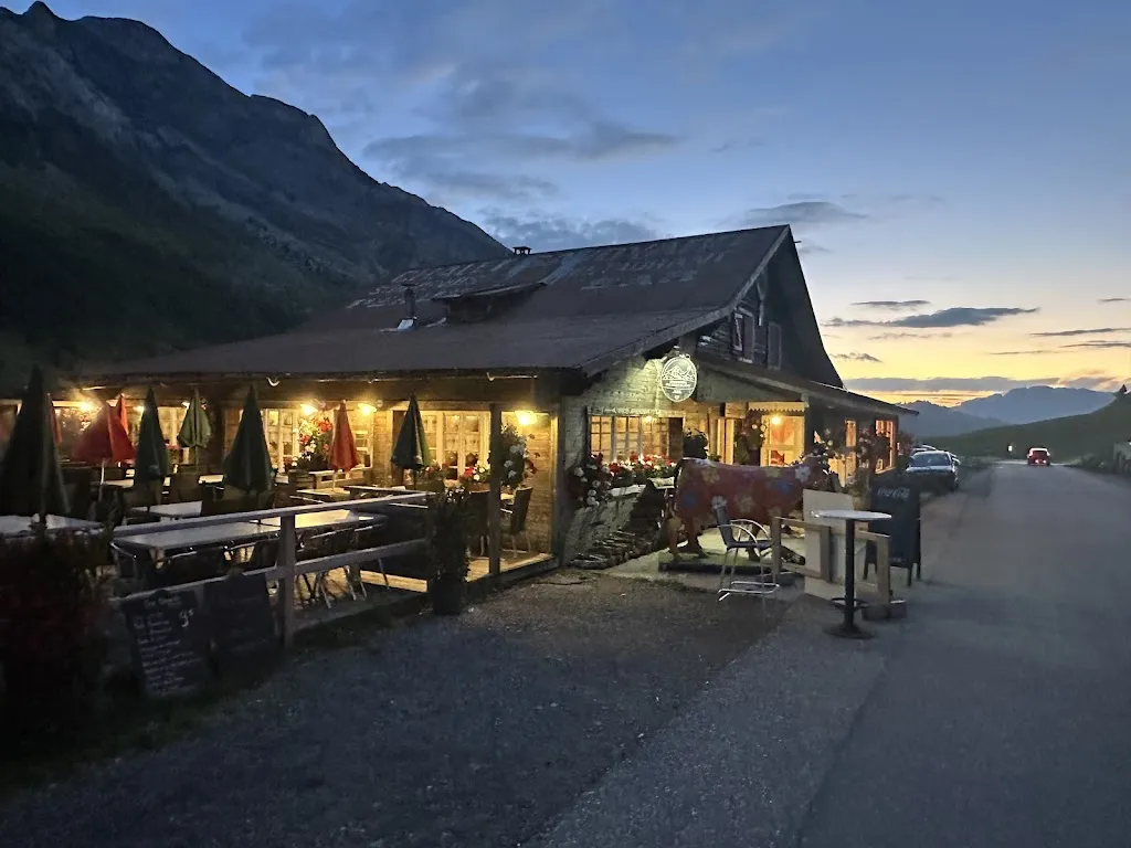 Ian Field_Restaurant Le Chalet Savoyard_Clusaz_review