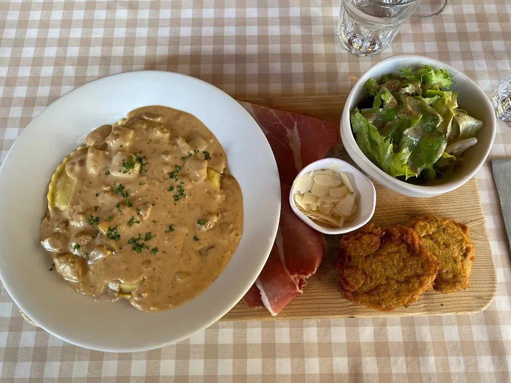 Heather McIsaac_Restaurant Le Chalet Savoyard_Clusaz_review