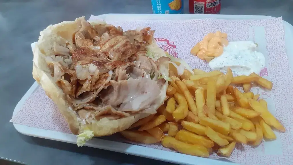 Koryne V_LE TIAM FAST FOOD _Montmoreau_review