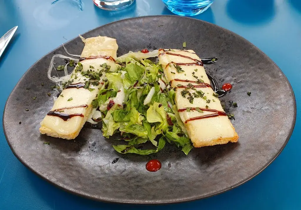 Restaurant L’Arthémy_Coteaux-du-Blanzacais_slider_image_2