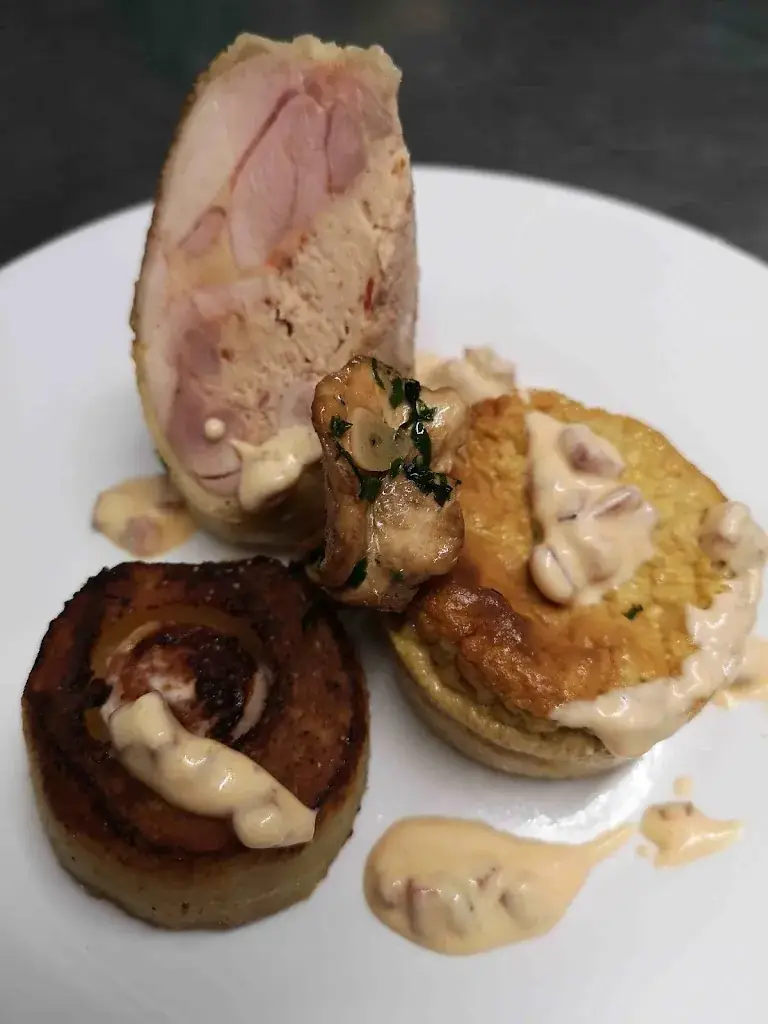 Menu_LE BISTROT DES HALLES_Montboyer_image_8