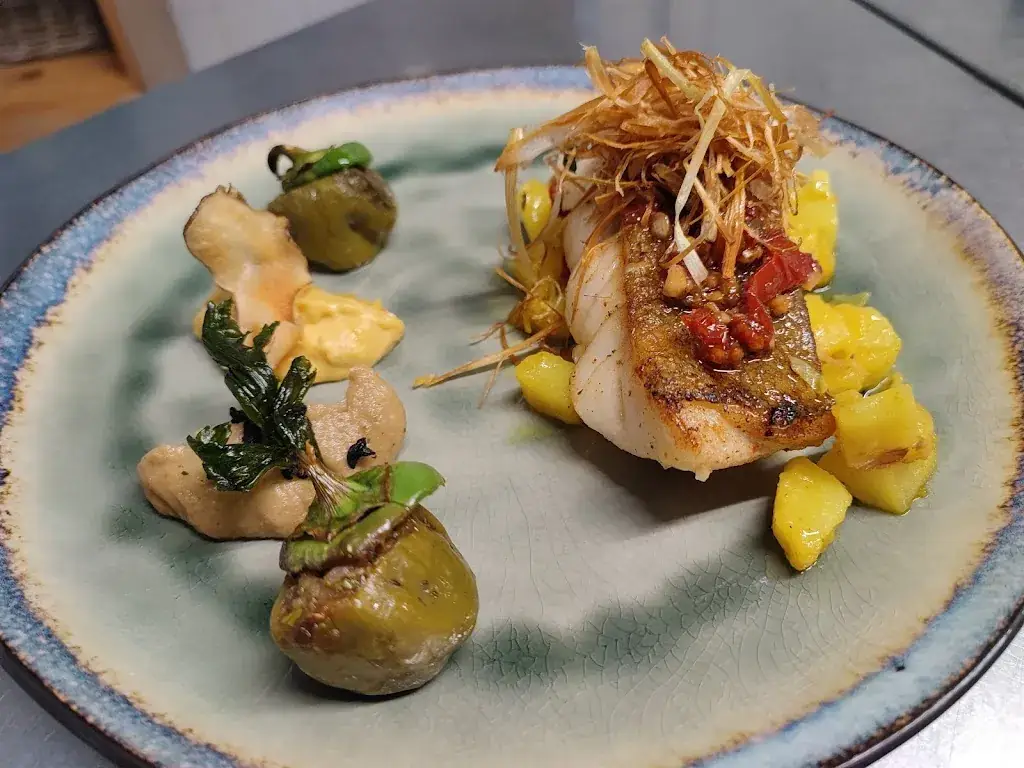 LE BISTROT DES HALLES_Montboyer_slider_image_2