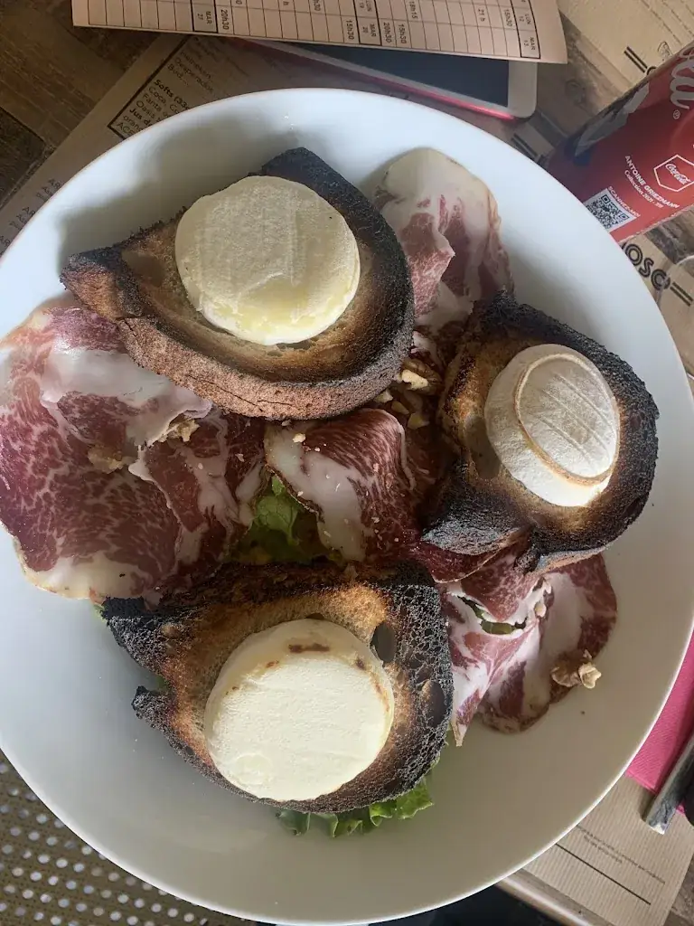 Eric Loire_El Delicioso Morcenx - Distributeur de pizzas artisanales 24/24_Morcenx-la-Nouvelle_review