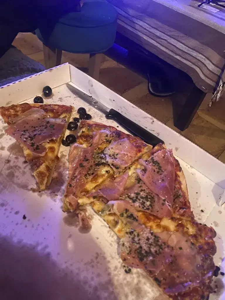 Menu_LA PIZZERIA_Montussan_image_8