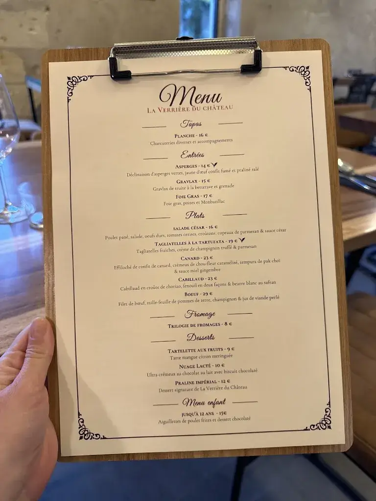 Menu_Château Des Dauphins - Restaurant La Verrière et Événementiel_Saint-Loubès_image_3