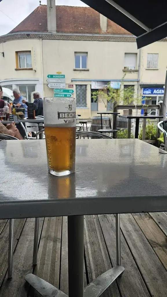 Grahame Ogden_Au Bon Coin Mouleydier_Mouleydier_review