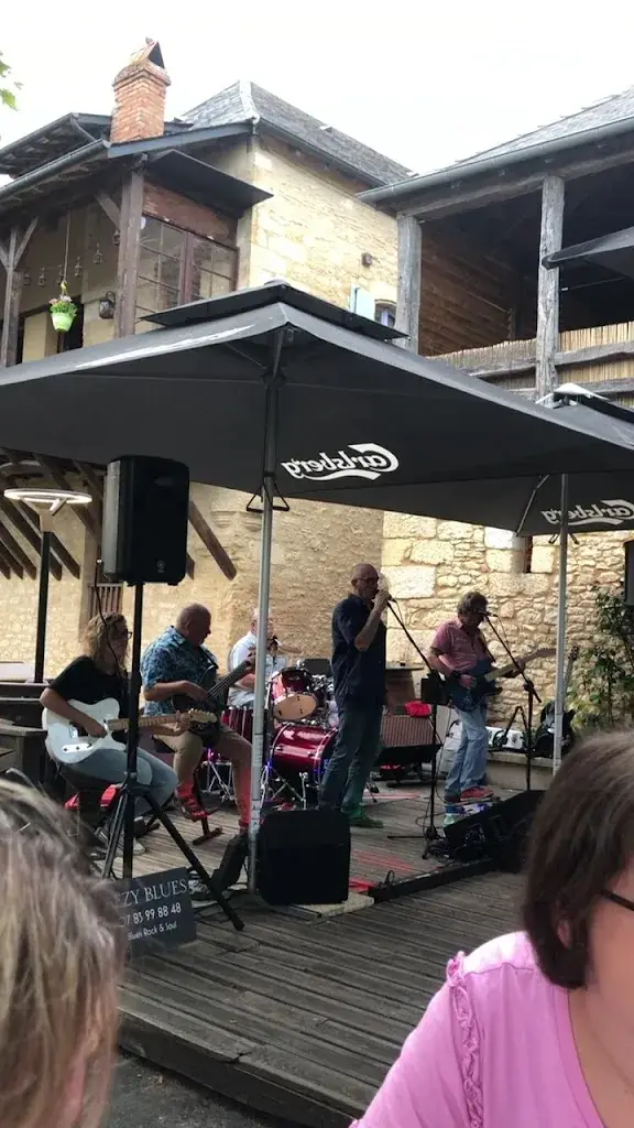 Le Flannagan's_Montignac-Lascaux_slider_image_2