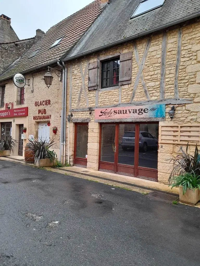 Restaurant Les Pilotis restaurant in Montignac-Lascaux