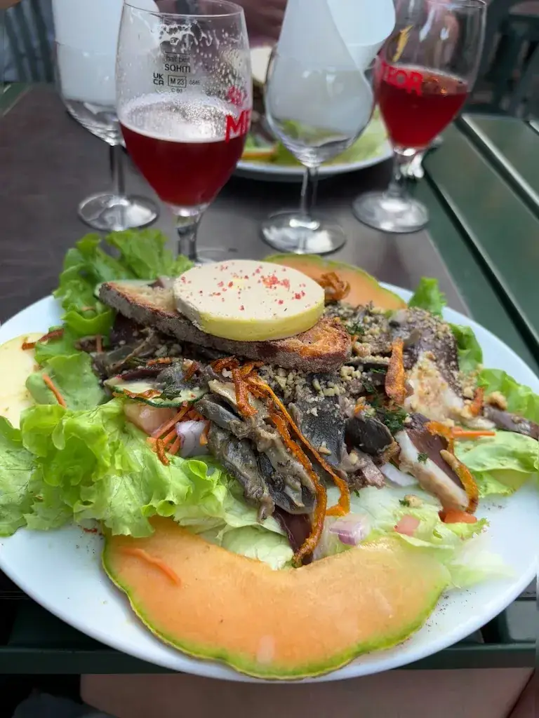 Restaurant Les Pilotis_Montignac-Lascaux_slider_image_2