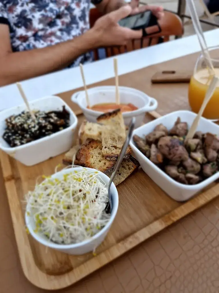 Menu_Oli Montignac_Montignac-Lascaux_image_2