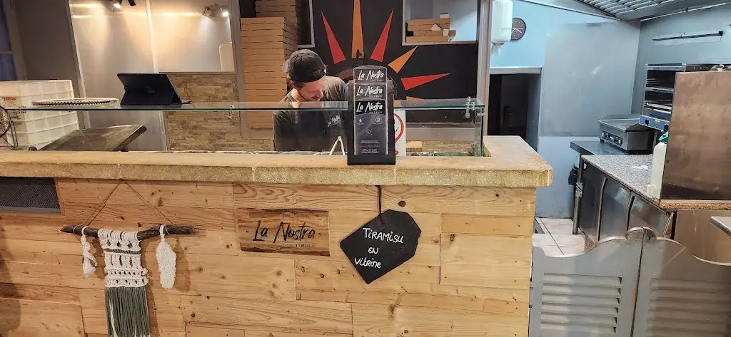 Gil_La Nostra à Montignac-Lascaux_Montignac-Lascaux_review