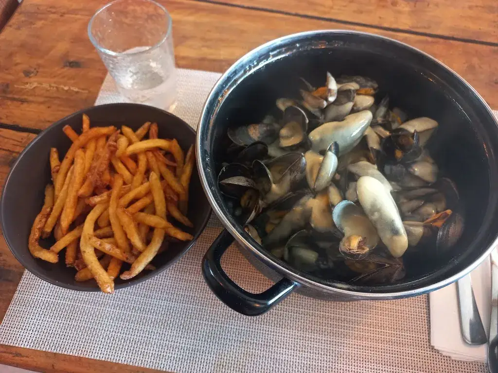 Menu_Restaurant Les Eaux Calmes_Mornac-sur-Seudre_immagine_7