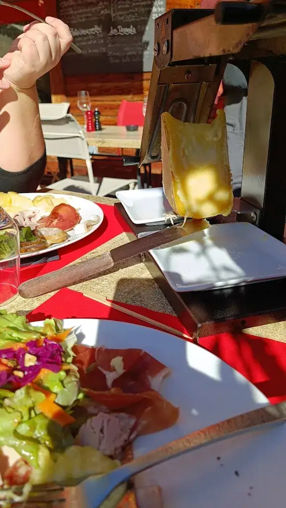 Menu_Restaurant La Caleche Rmt SARL_Clusaz_image_5