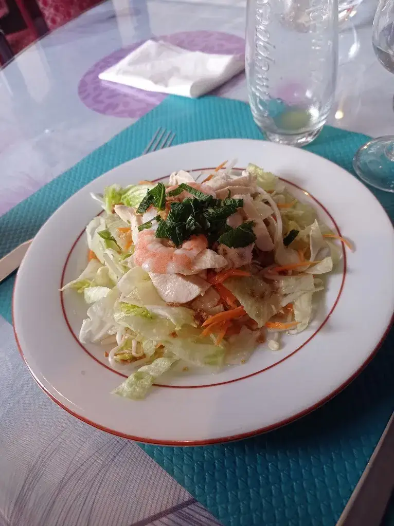 Minh-Phuong_Mourenx_slider_image_3