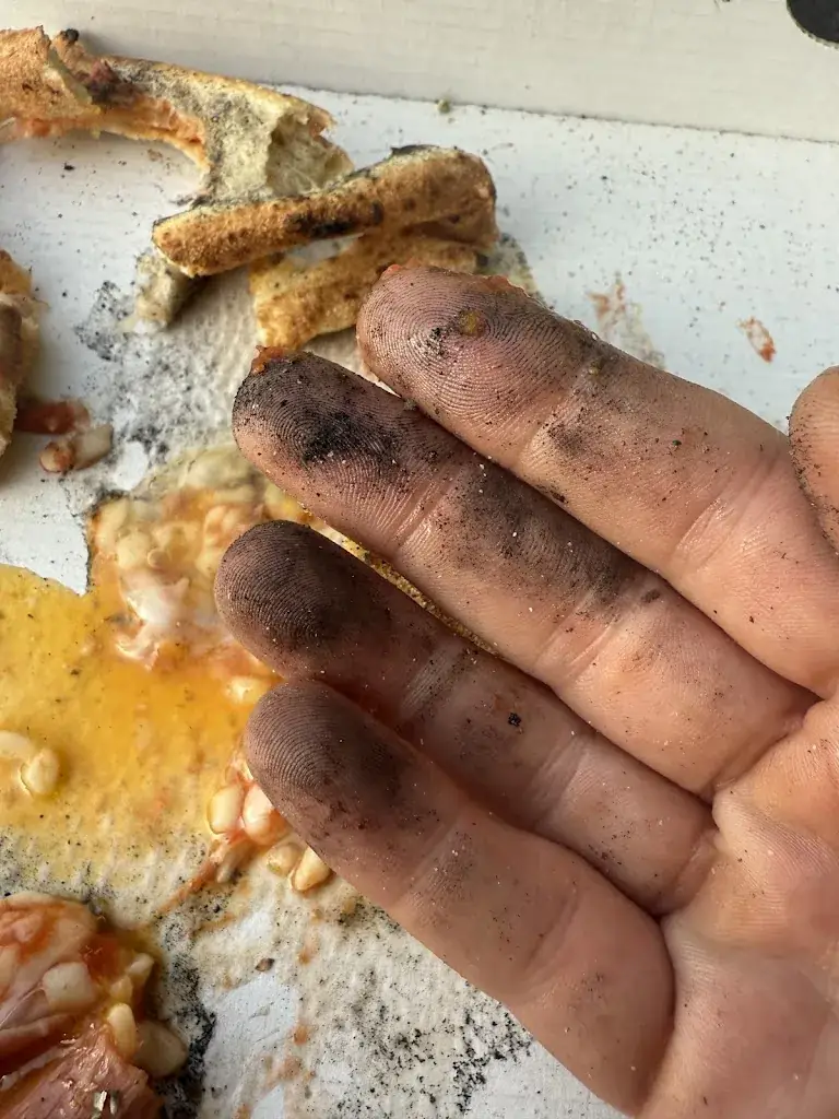 Alessandro Baravelli_Allo Pizz'_Naintré_review