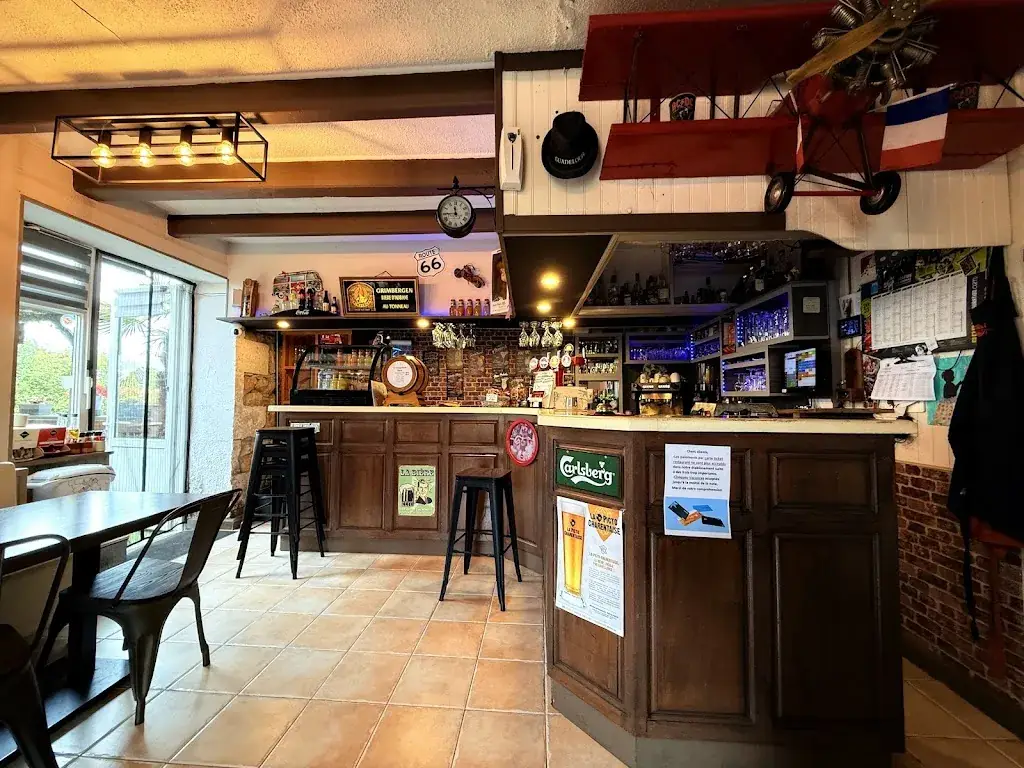 Aux Plaisirs Gourmands_Nanteuil-en-Vallée_slider_image_2