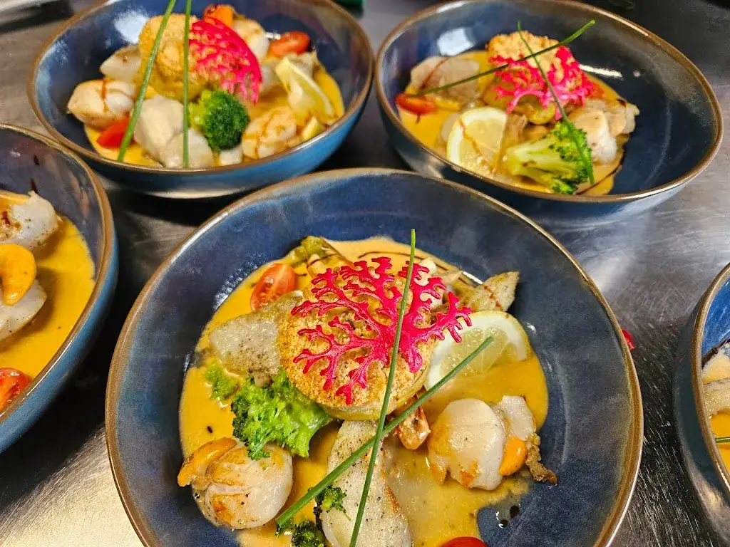 Aux Plaisirs Gourmands_Nanteuil-en-Vallée_slider_image_3