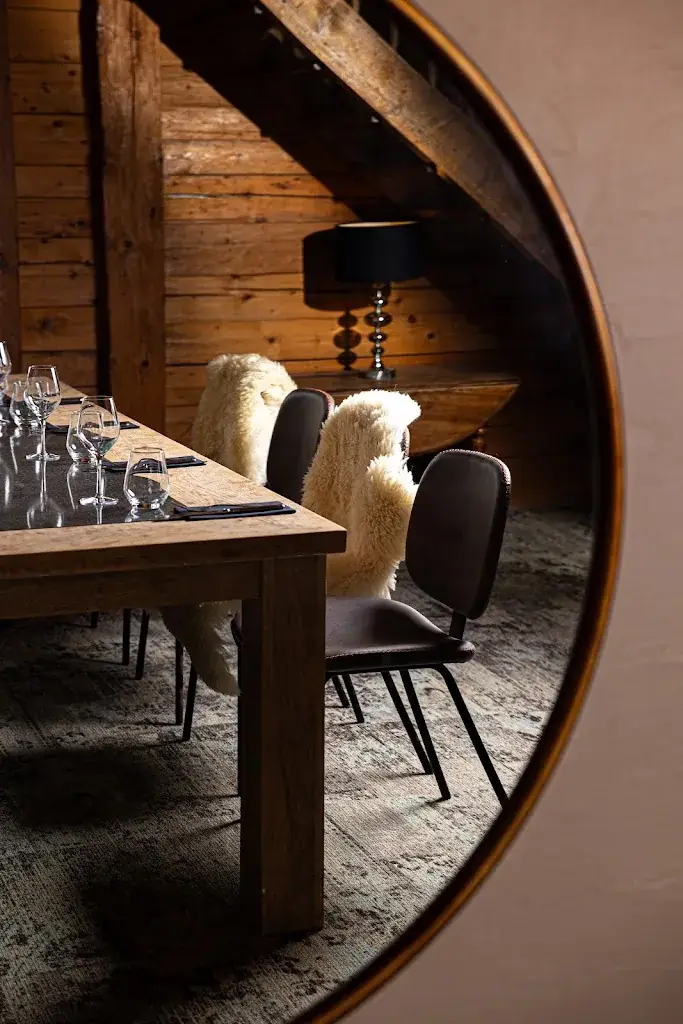 Restaurant Le Chalet Des Praz restaurant in Clusaz