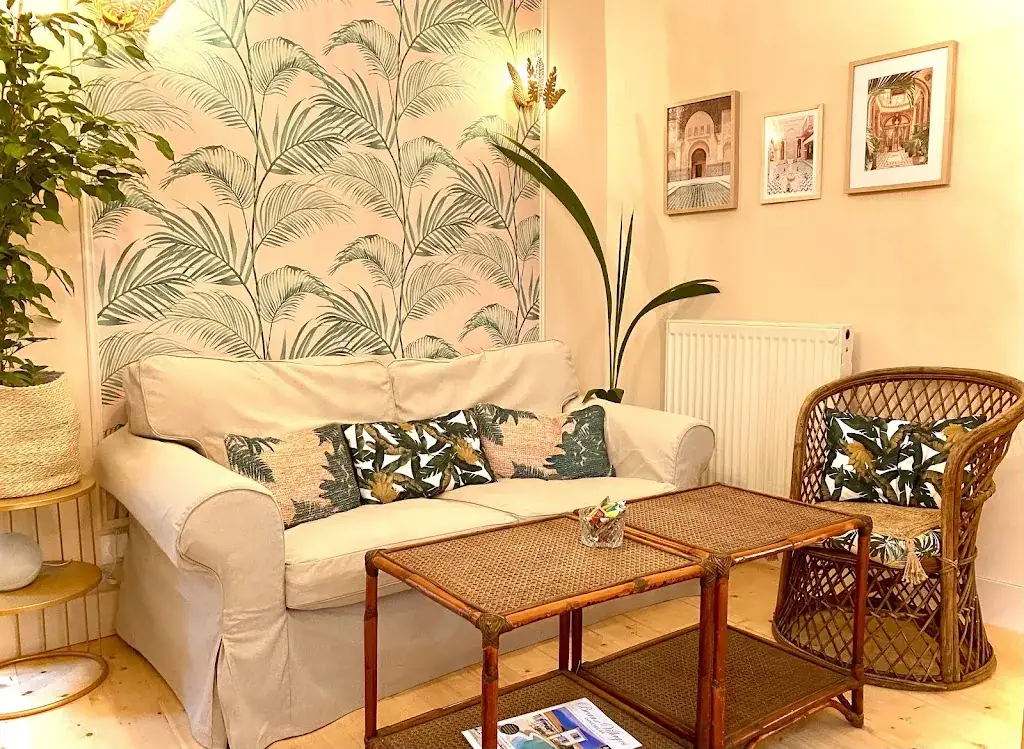 Lolly’s Tea Room_Nanteuil-en-Vallée_slider_image_3