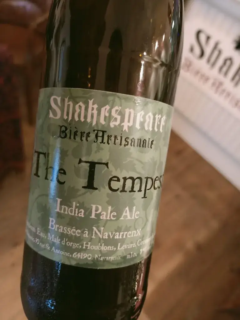 Alex Pielaet_Shakespeare Brasserie and cafe_Navarrenx_review