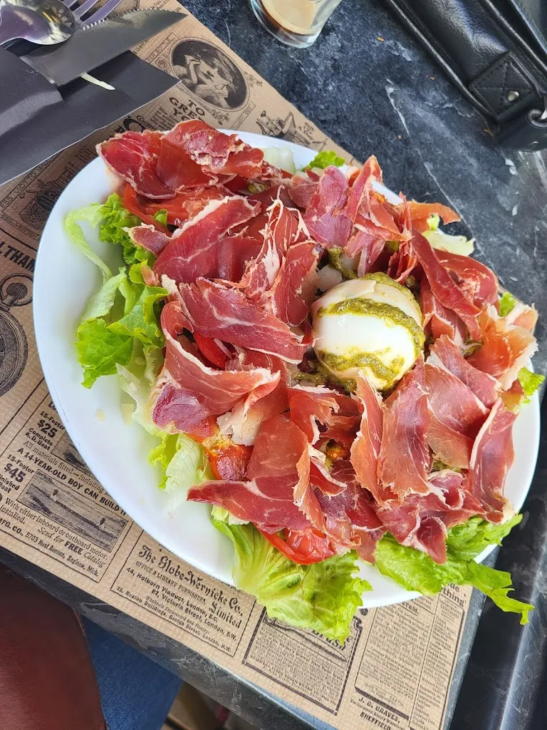 Mindy Lin_Le Troquet d'Elo_Mussidan_review