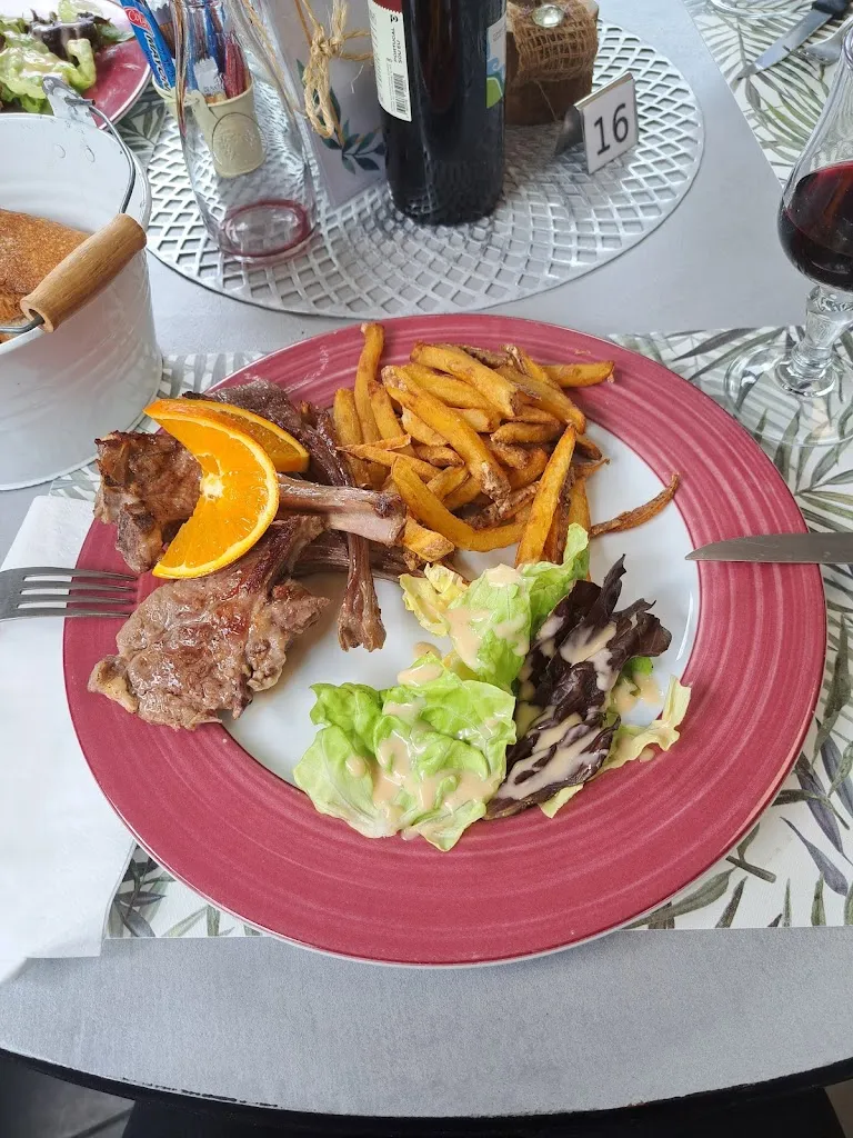 Rose Maria Schilling_LA BONNE FRANQUETTE_Couronne_review