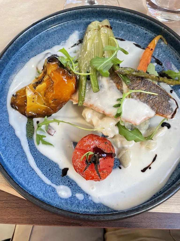 nathalie lefebvre_La Rencontre_Neuville-de-Poitou_review