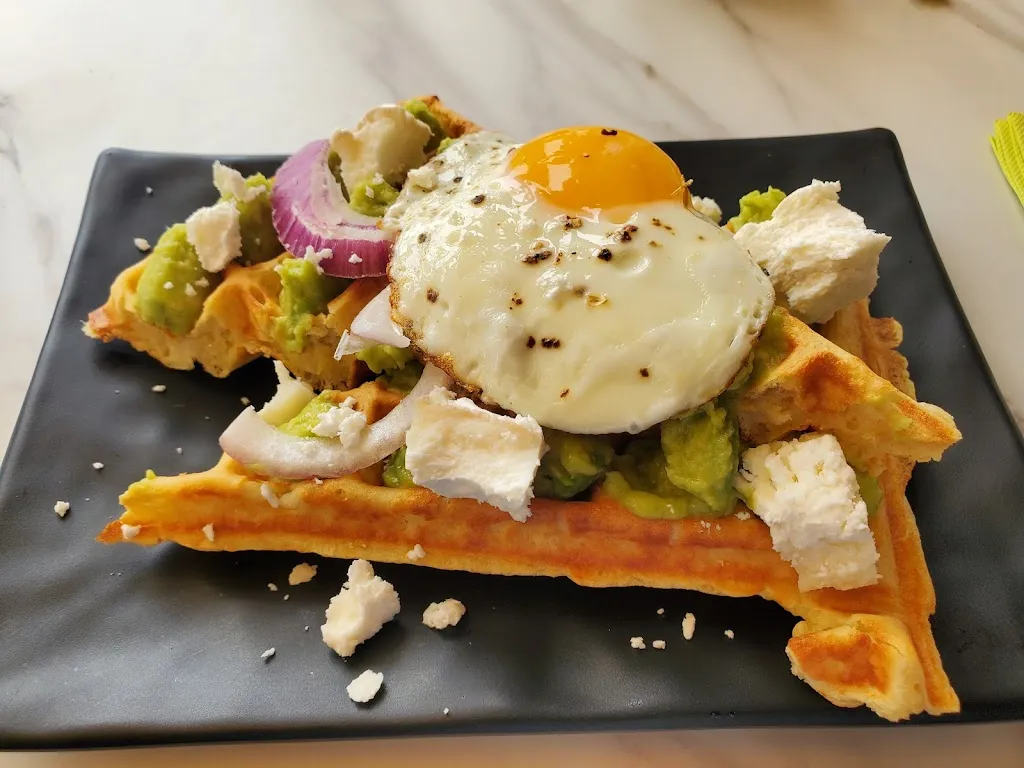 Emmanuella B_Chez Les Filles - Restaurant Saintes_Saintes_review