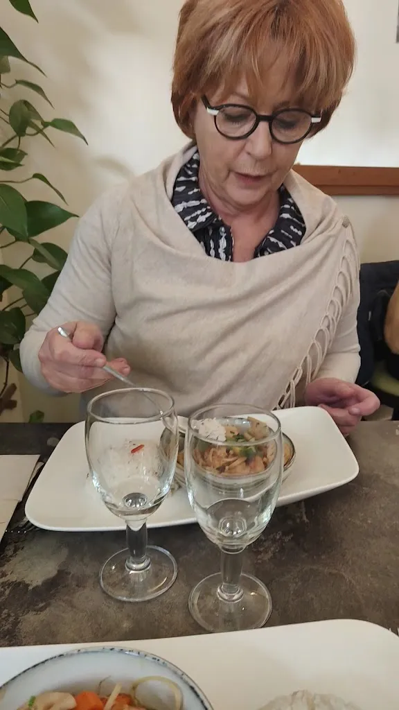 Chez Les Filles - Restaurant Saintes_Saintes_slider_image_2