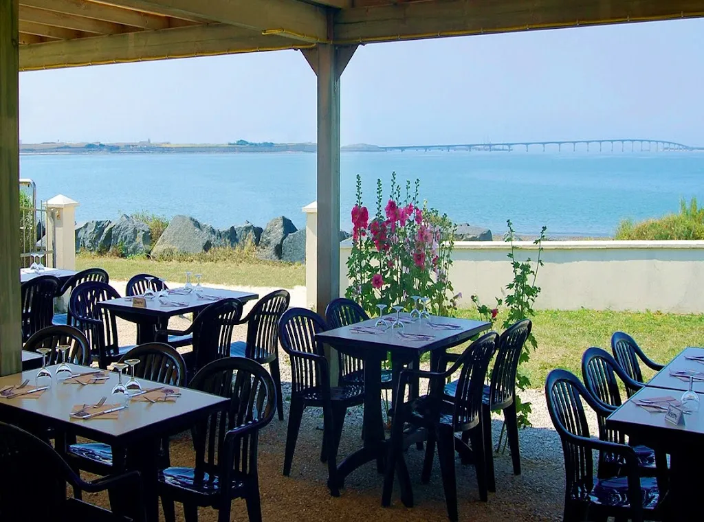Le Café de la Mer restaurant in Nieul-sur-Mer