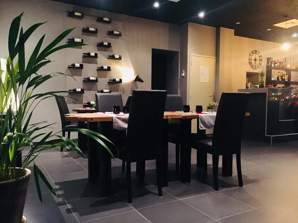 Le Cilaos_Neuvic_slider_image_1