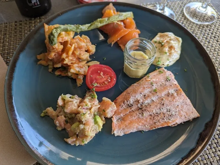 Menu_Restaurant de l'Hôtel du Lac 19160 NEUVIC - CORREZE_Neuvic_image_5