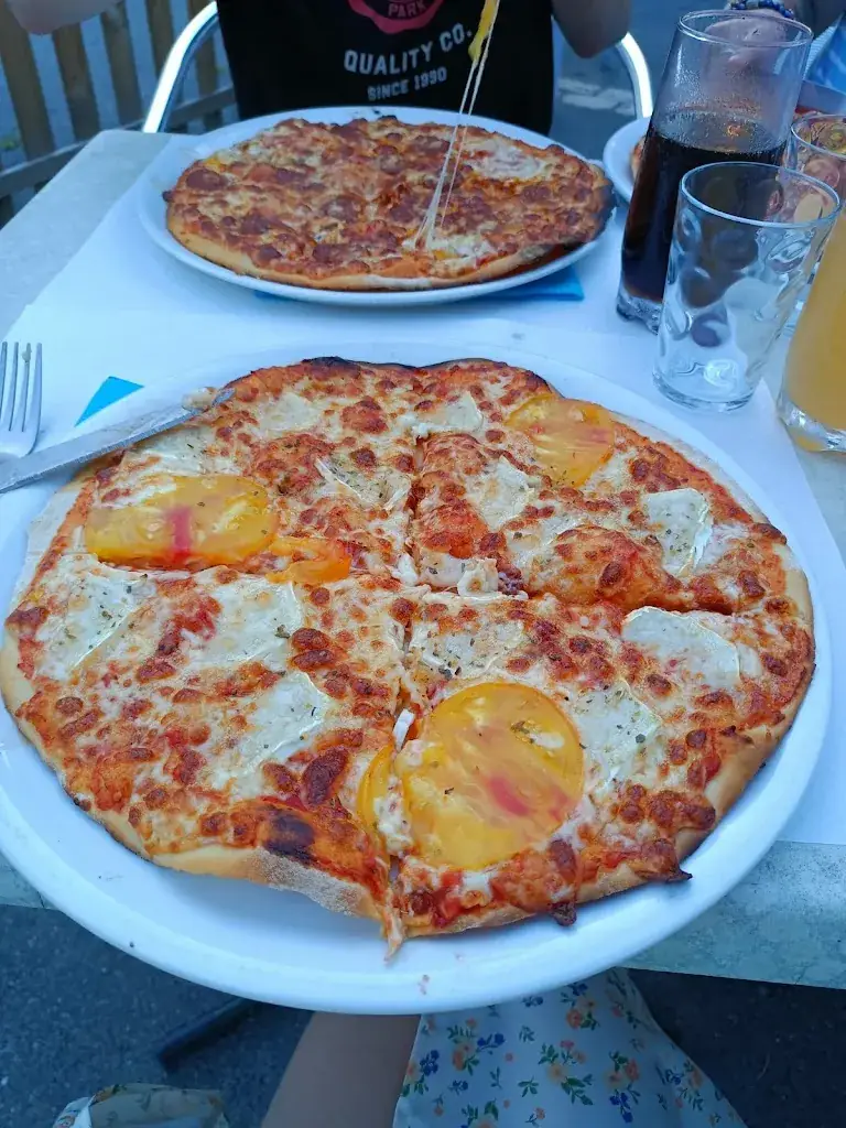 Menu_Pizzéria Le Bouchon_Neuvic_image_7