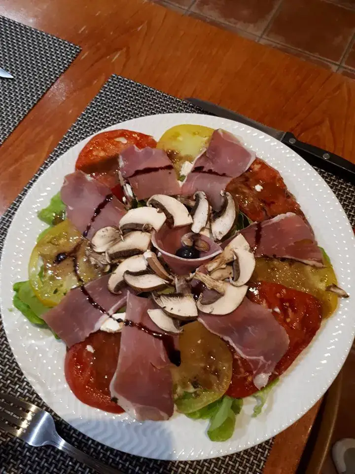 Menu_Pizzéria Le Bouchon_Neuvic_image_8