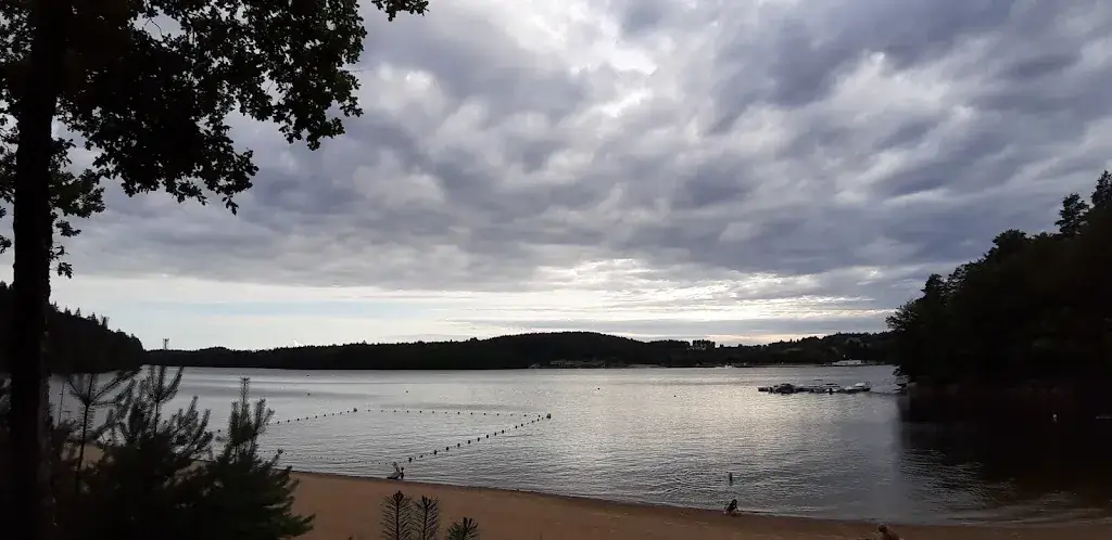 E Brinkman_Restaurant Le Maury_Liginiac_review