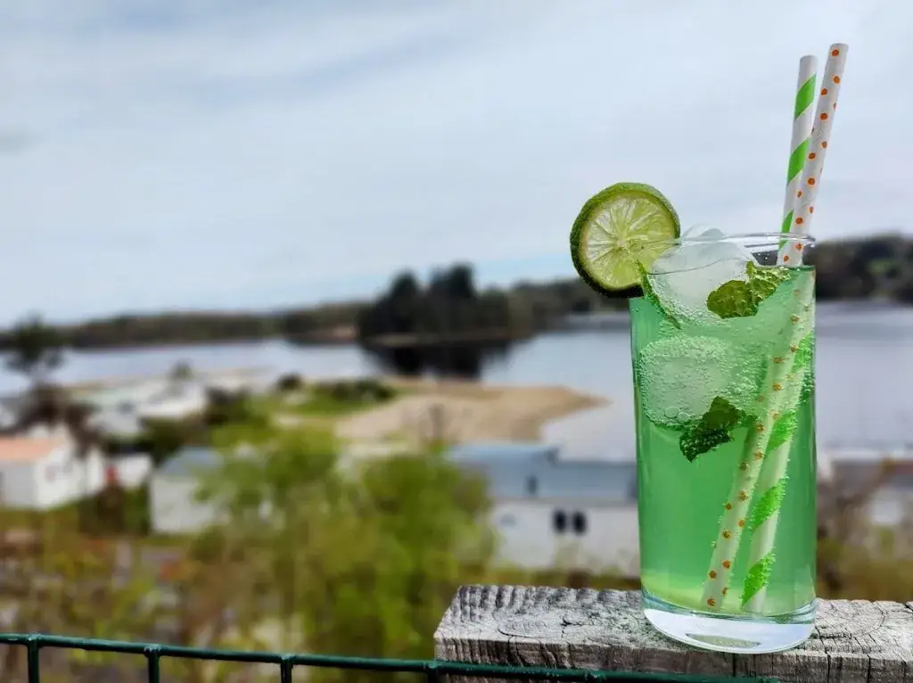 Menu_Restaurant La Terrasse du Lac_Neuvic_image_1