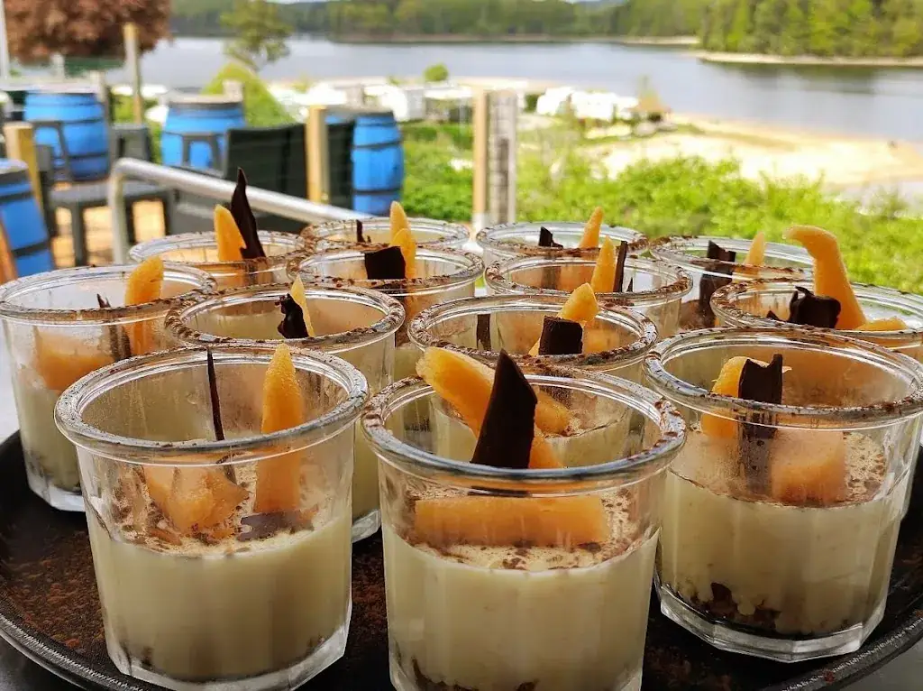 Restaurant La Terrasse du Lac_Neuvic_slider_image_2