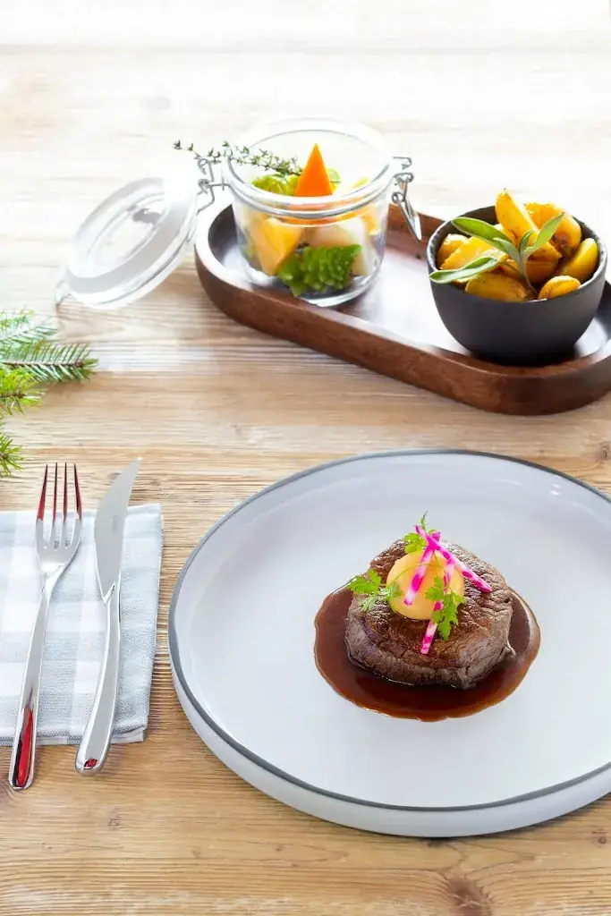 Restaurant La Fruitière Cuisine Gourmande_Clusaz_slider_image_3