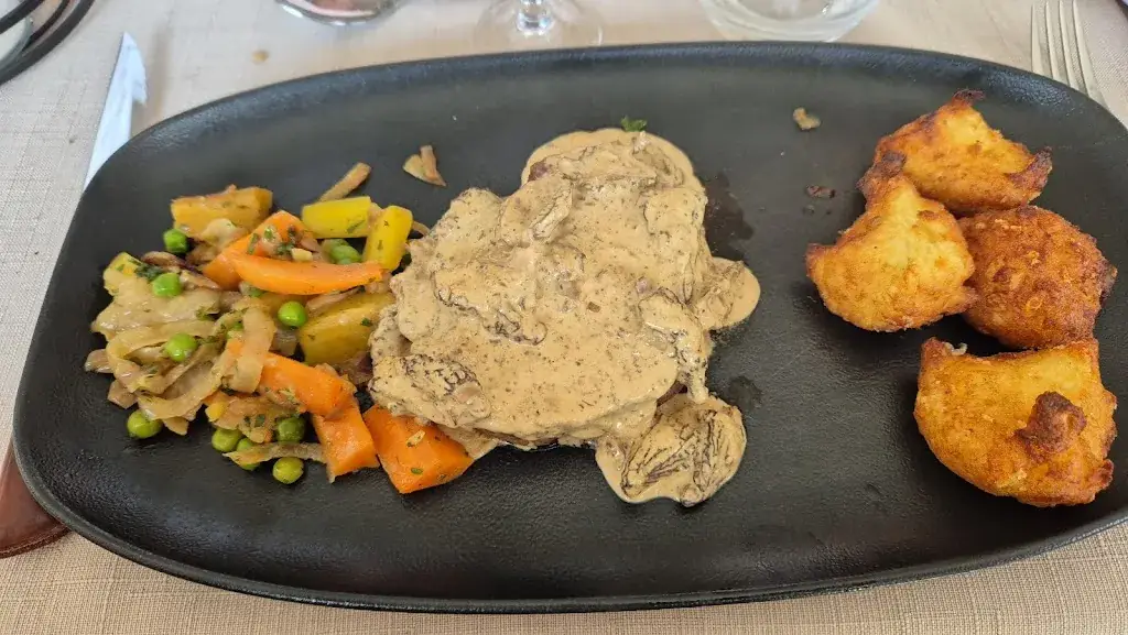 Christine Gueissaz_Restaurant Le Petit Montagnard_Clusaz_review
