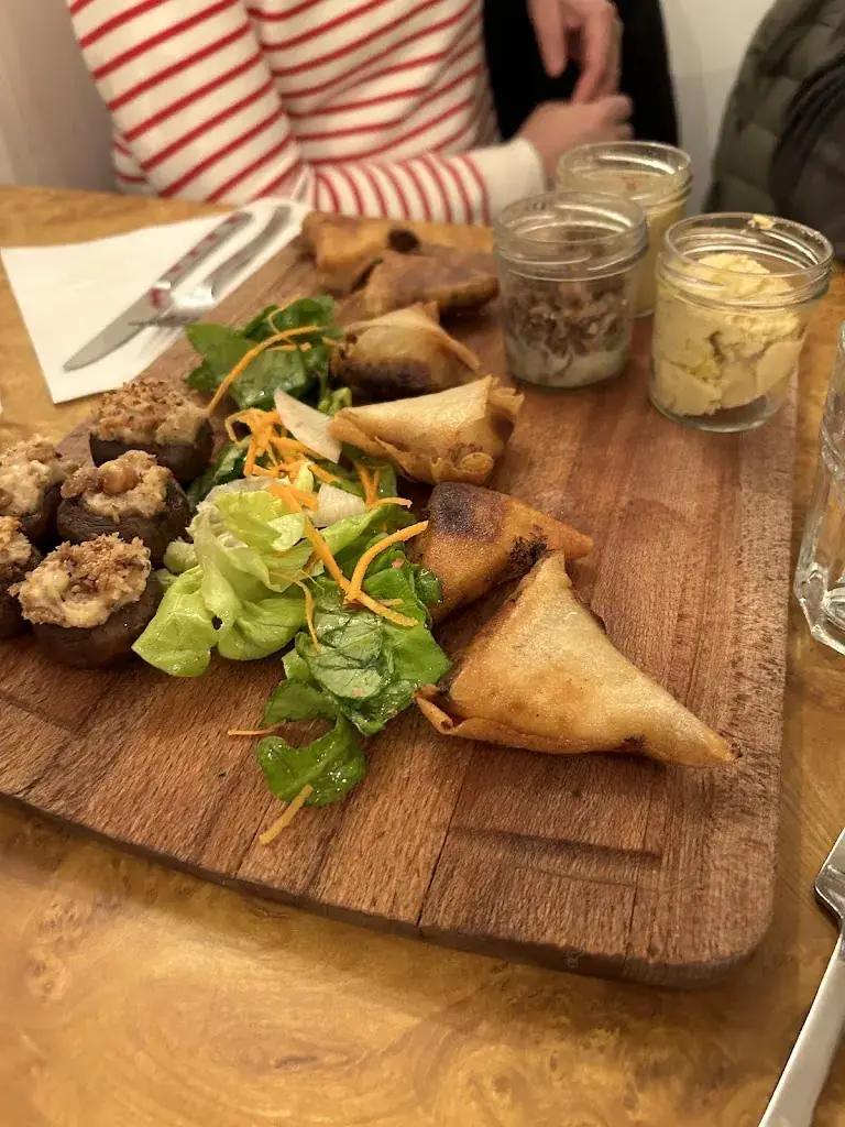 Lawrence Norton_L'Auberge de l'Abbaye_Nouaillé-Maupertuis_recensione