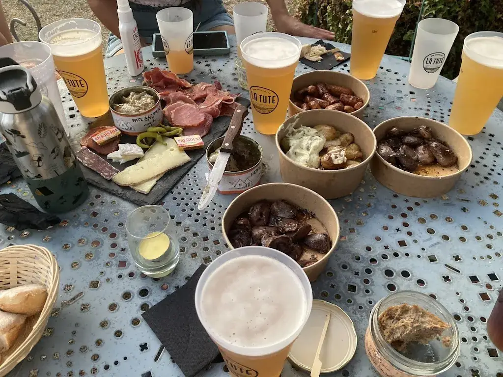 Stoyan Nikolov_La Grange - ferme brassicole_Nousty_avis