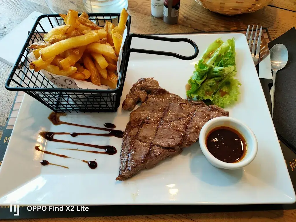 Menü_L Univers_Soumoulou_Bild_6