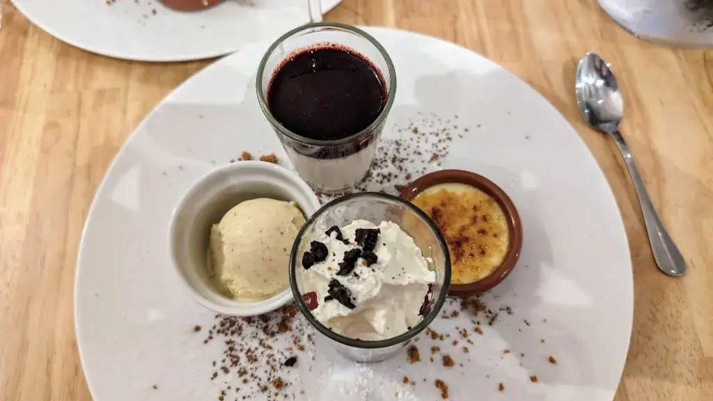 Xavier Martin_LE SEIZE_Nousty_review