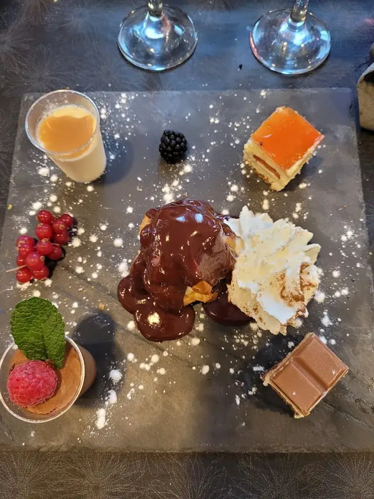 Ô Dés Lys _Nueil-les-Aubiers_slider_image_3