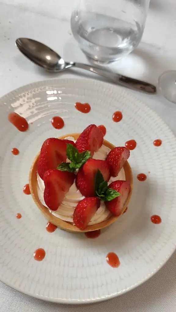 Menu_Restaurant Le Cheval Blanc_Saint-Pierre-des-Échaubrognes_image_5