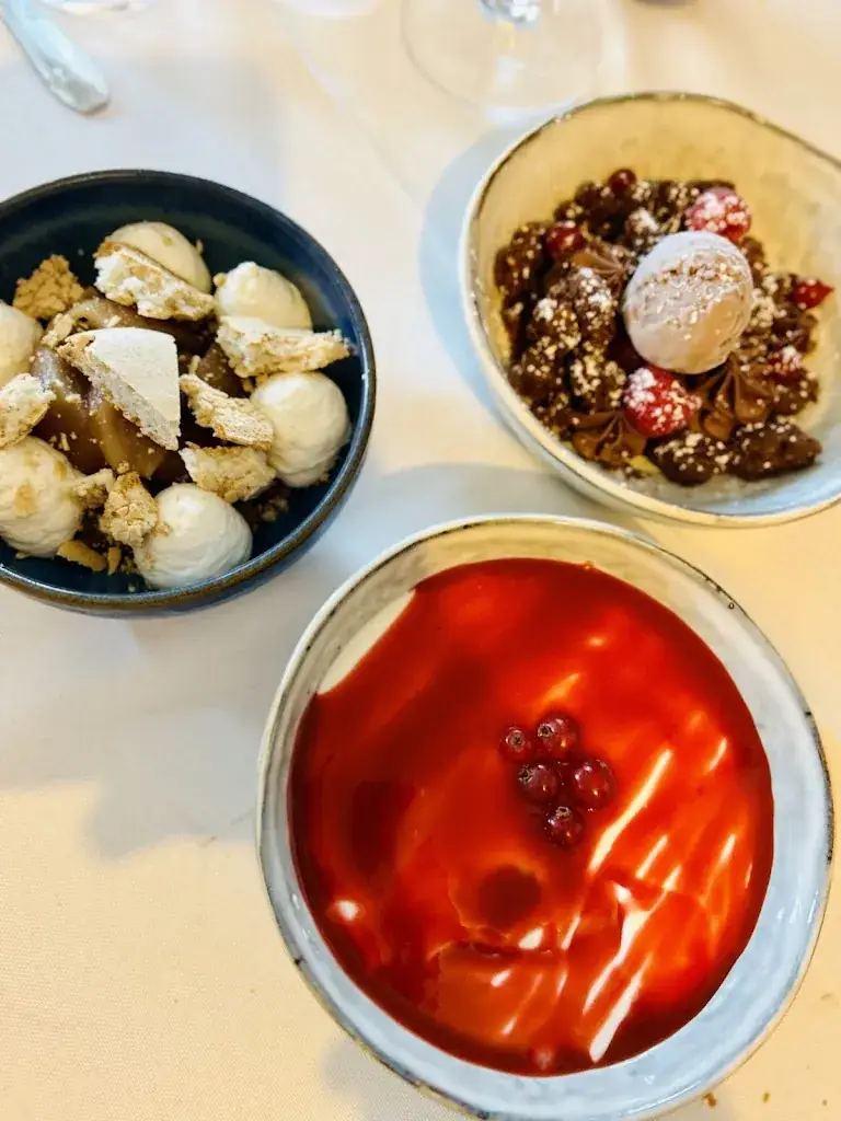 Menu_Restaurant Le Cheval Blanc_Saint-Pierre-des-Échaubrognes_image_7