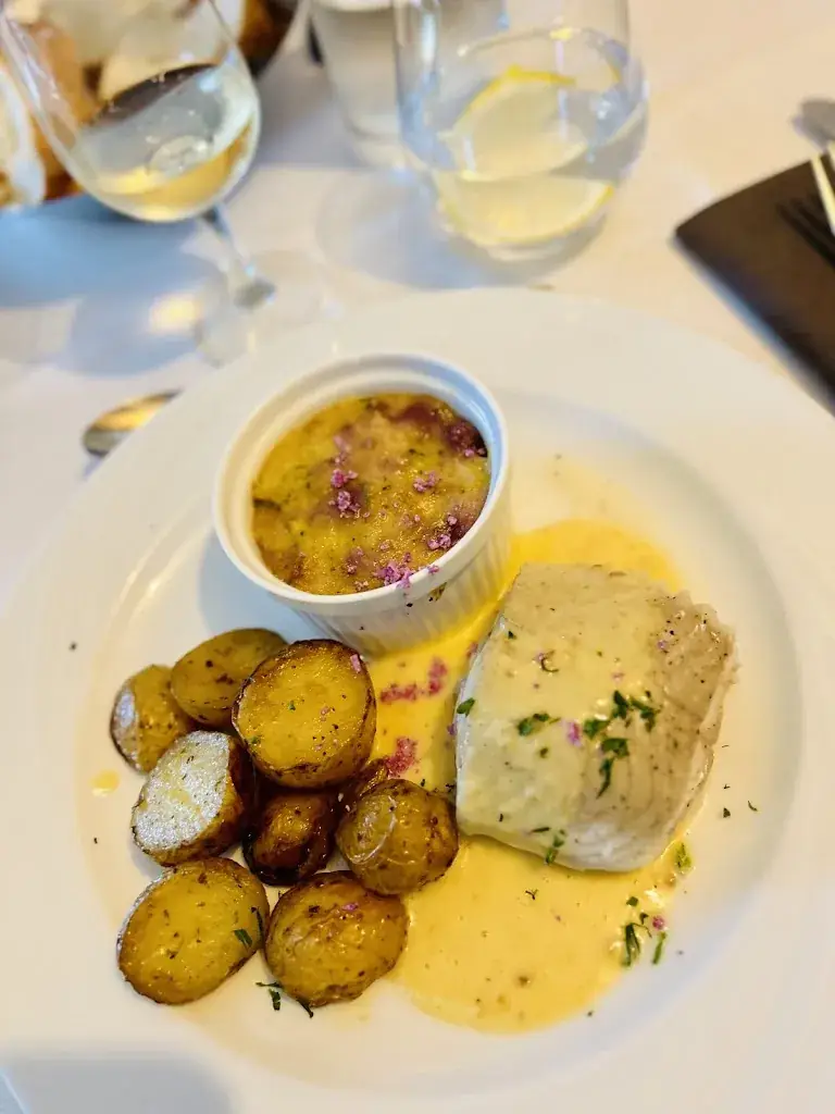 Menu_Restaurant Le Cheval Blanc_Saint-Pierre-des-Échaubrognes_image_8