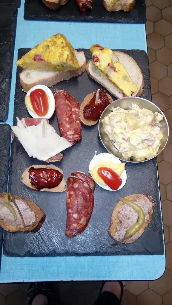 Restaurant Cidrerie El Sitio_Seyresse_slider_image_3