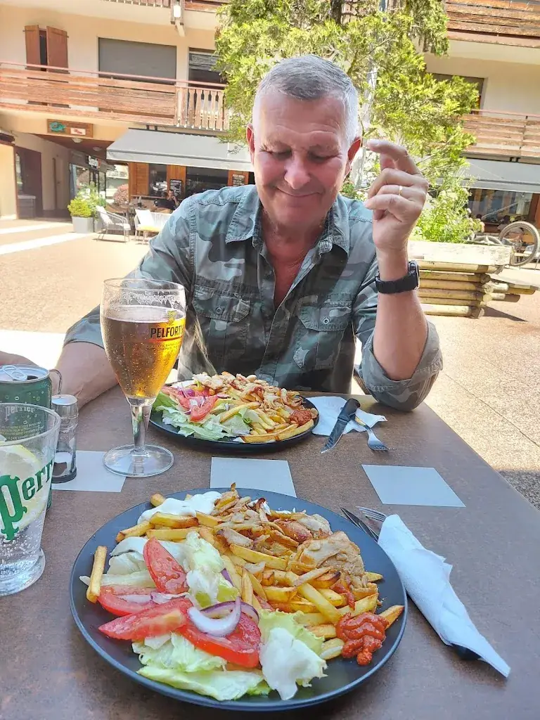 Pranปราน Dara_La Terrasse Gourmande_Clusaz_review